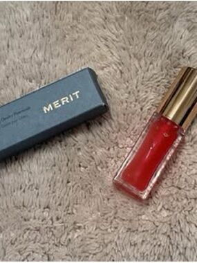 Merit Lip Oil - Les Deux
